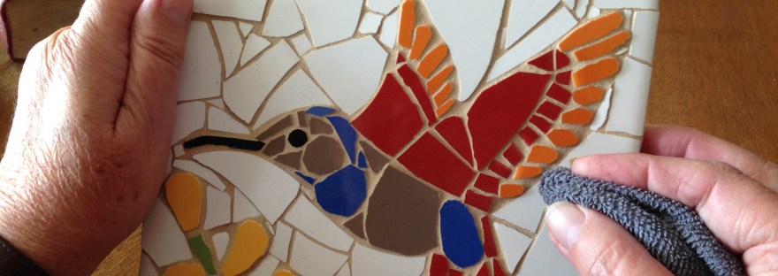 Mosaic picture of a hummingbird